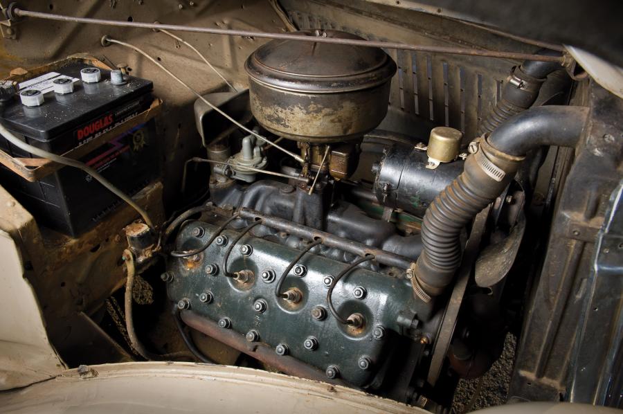  Ford V8 Model 48 DeLuxe Phaeton 1935 года  (фото 23 из 52)